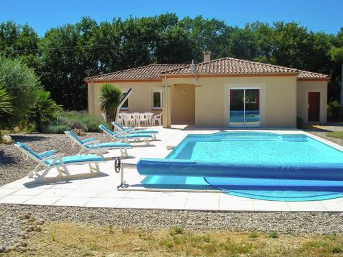 La Croix-Blanche Villa | Panoramic Poolside Villa