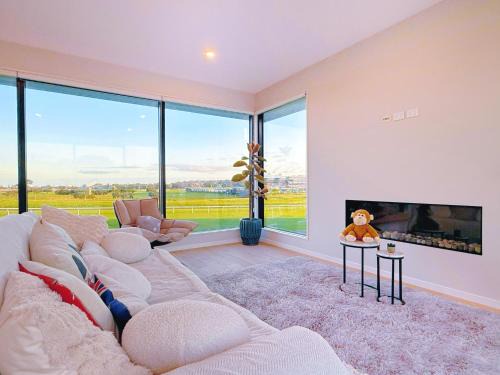 Greenlane - Ellerslie Apartment | Panoramic Racecourse View - A Quiet Family Villa Over the Turf