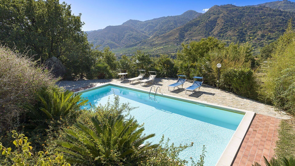 Mitogio House | Panoramic retreat with pool near Taormina and Sea