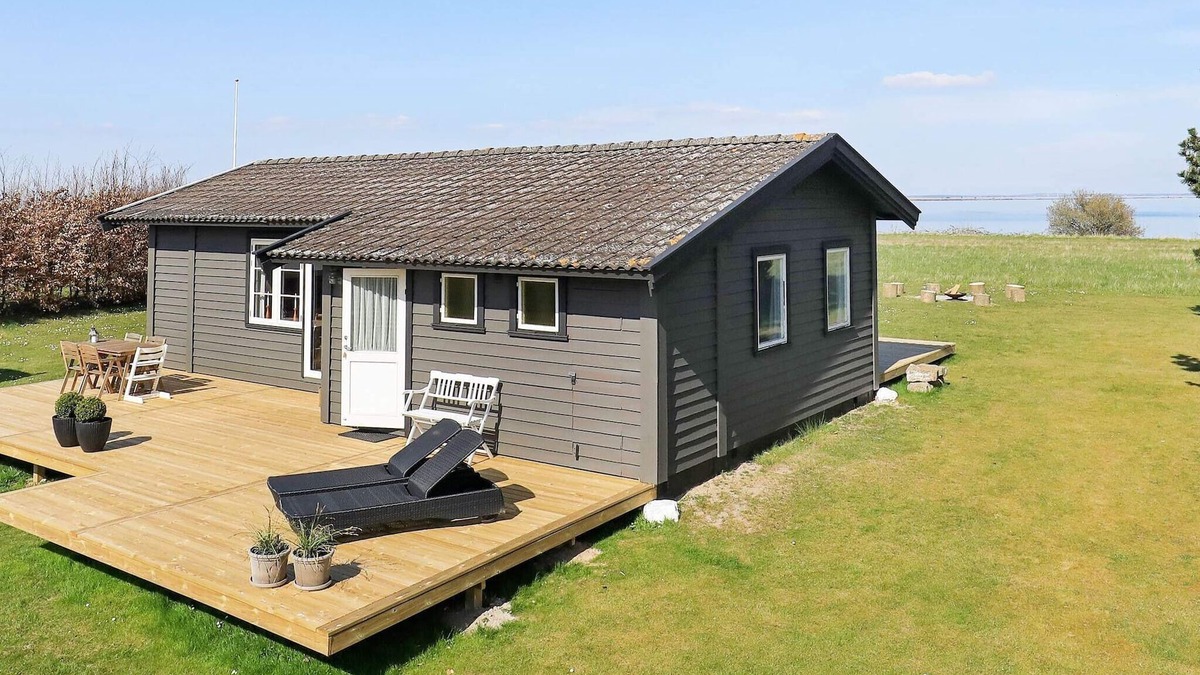 Ærø Municipality House | Panoramic Retreat in Borgnaes - By Traum Ferienwohnungen