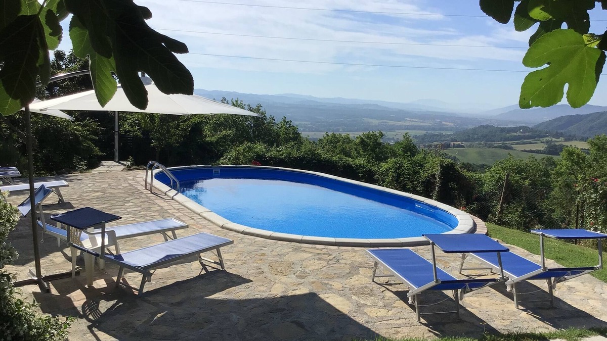 Citta di Castello Apartment | Panoramic rustic between Umbria and Tuscany, with swimming pool