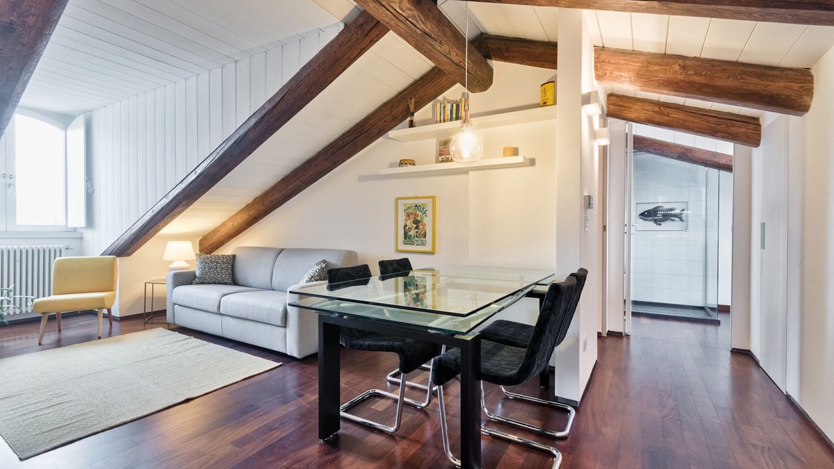 Cit Turin Apartment | Panoramic skylight apartment. Private car parking, wifi