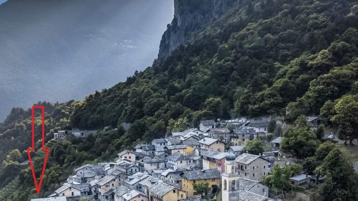 Chiavenna Apartment | Panoramic studio apartment