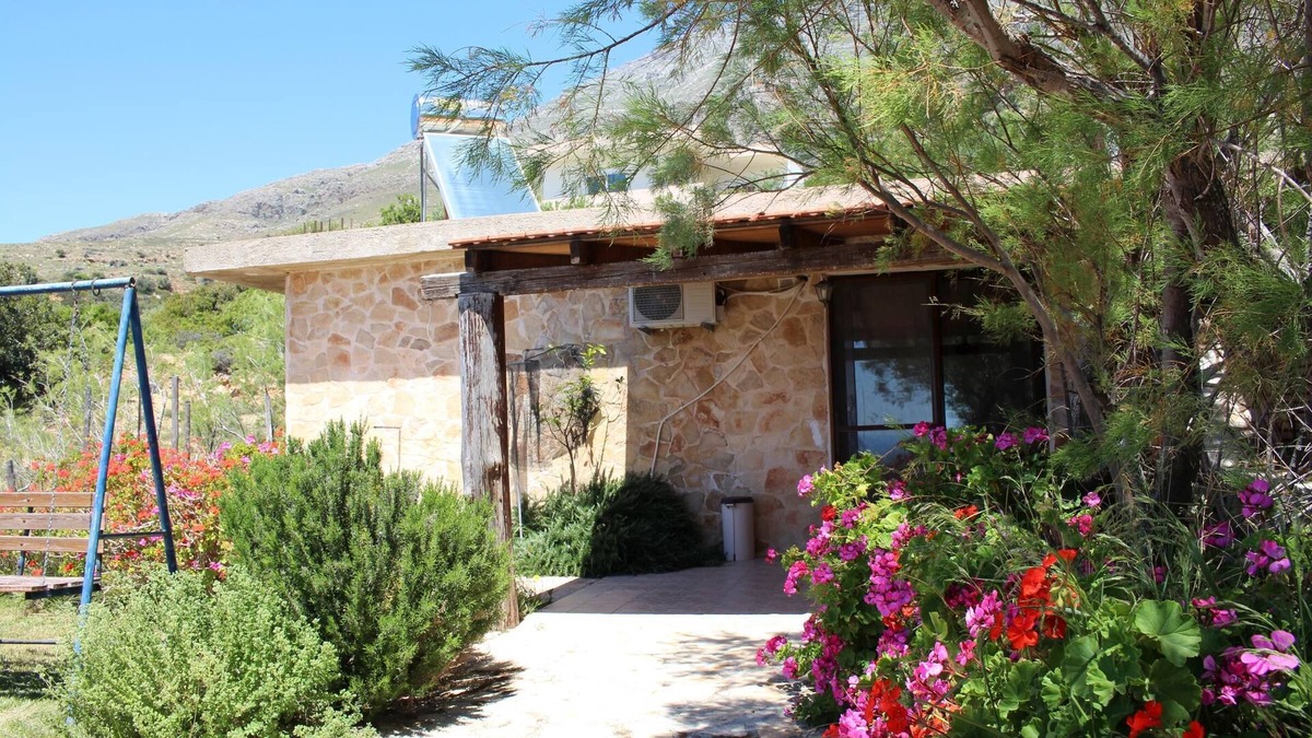 Triopetra House | Panoramic view of the sea, close to the beach, wifi - holiday home Triopetra, Cr