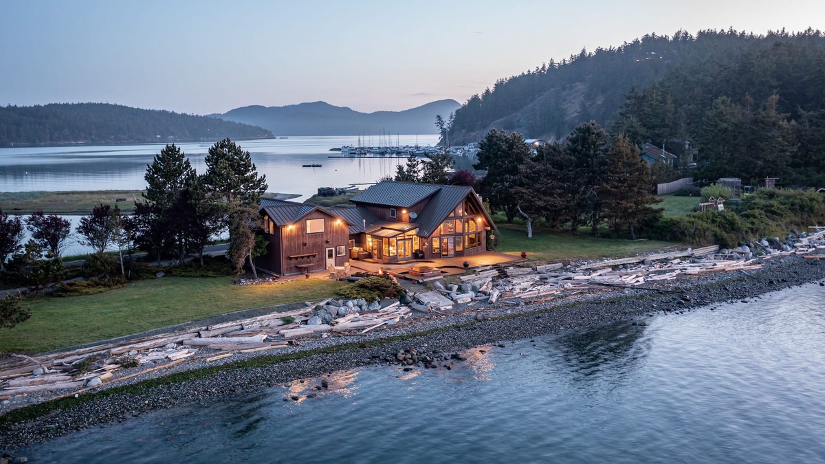 Lopez Island House | Panoramic View, Private, Low Bank Waterfront
