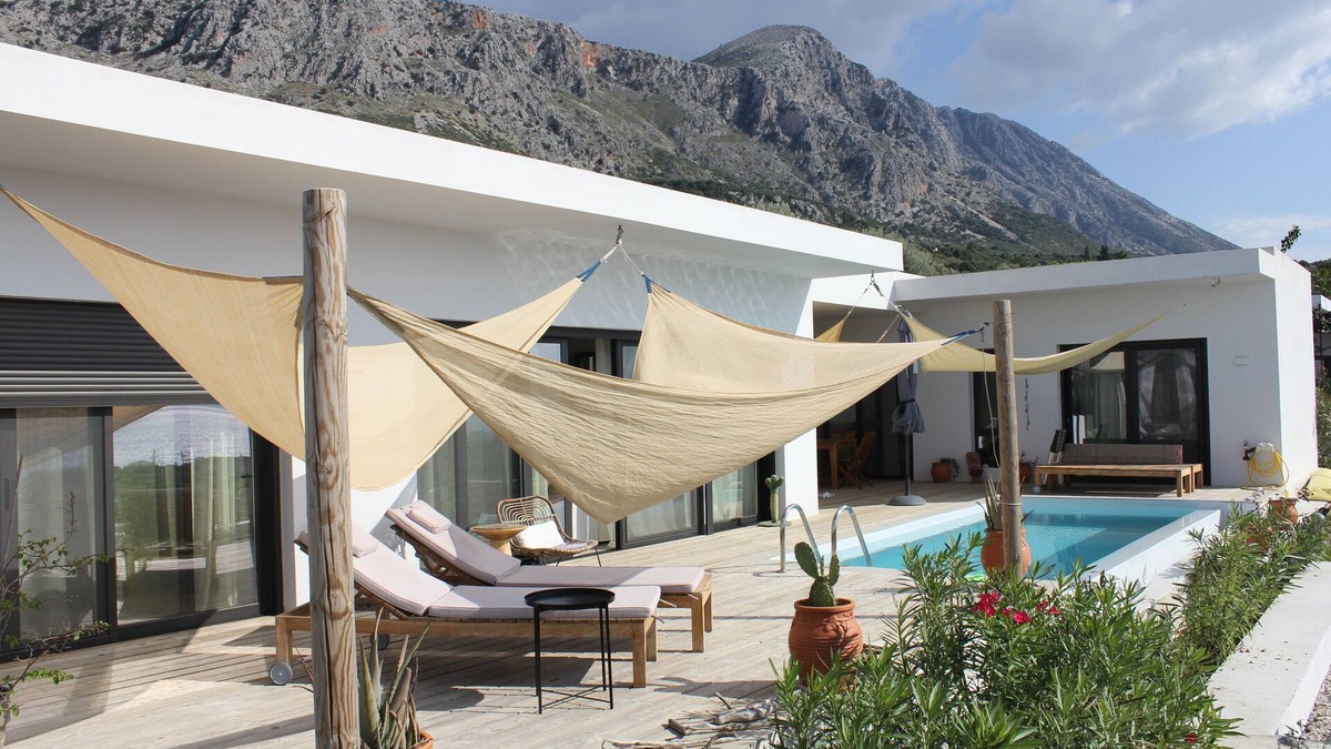 Paleros Villa | Panoramic view, private pool stylish three bedroom villa