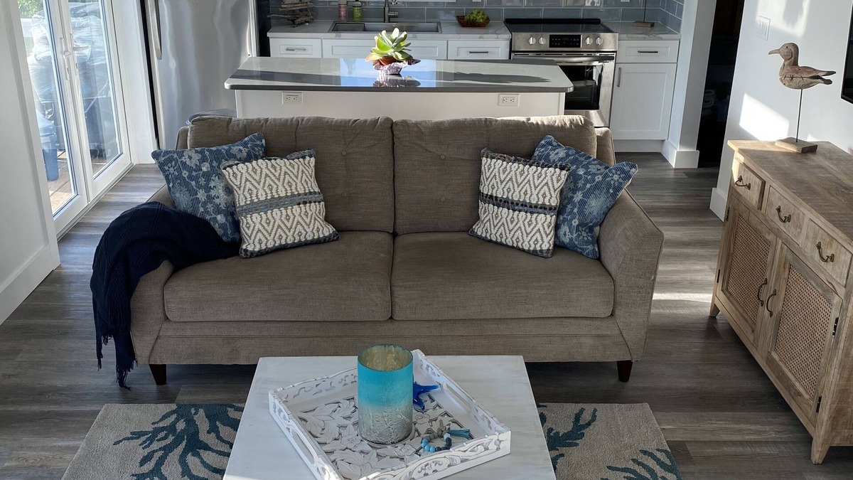 Spanish Wells Cottage | Panoramic views - 3 bedrooms 2 baths + bonus room Special Discount May 22-30