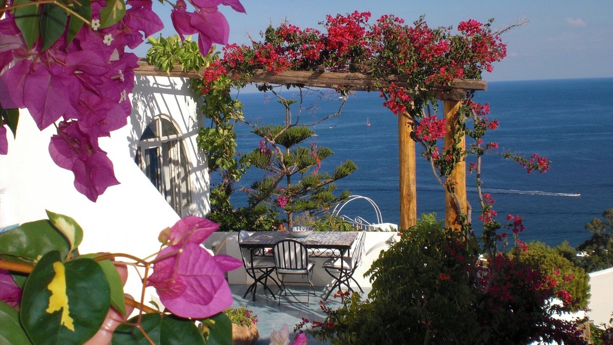Panarea House | panoramic villa style eoleano in Panarea, the most 'beautiful of the Aeolian Islands!