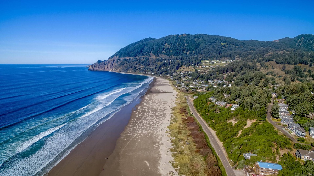Neahkahnie Beach House | Pans Abode