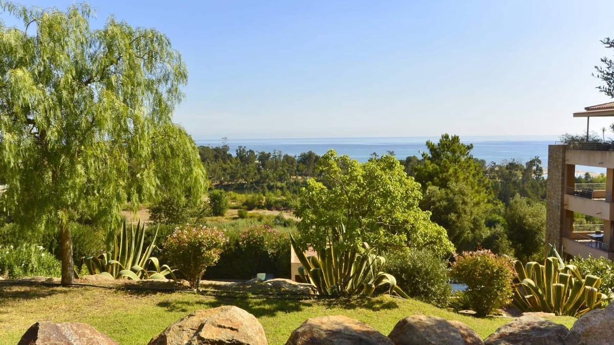 Solenzara Apartment | PAOLINA- SEA VIEW- BEACH AND SHOPS ON FOOT