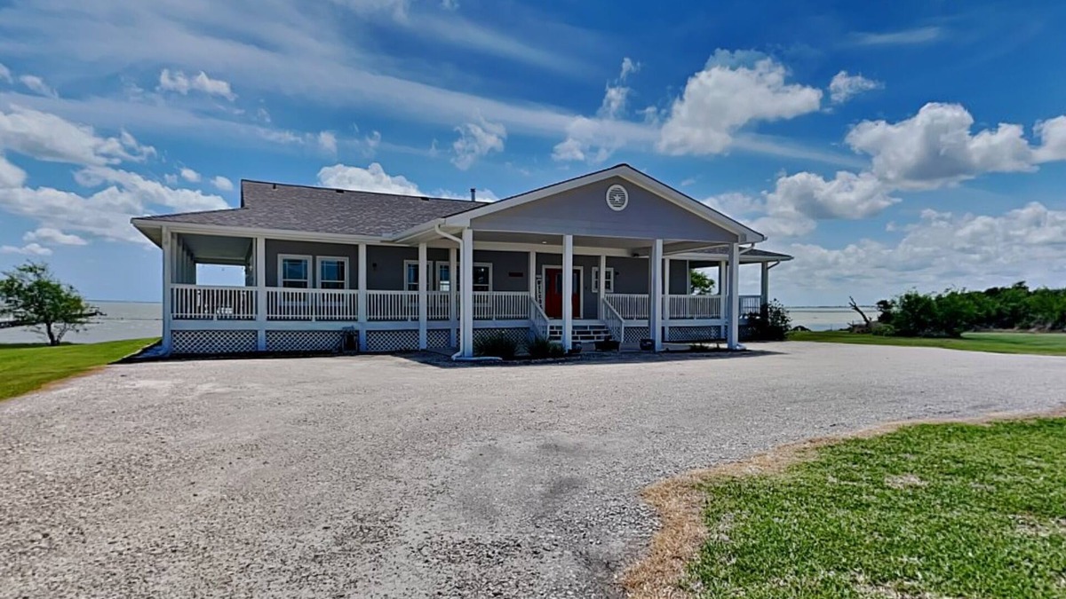 Bayside House | Papa's Place | Bayfront, Pet Friendly, Private Dock, Pool + Firepit!