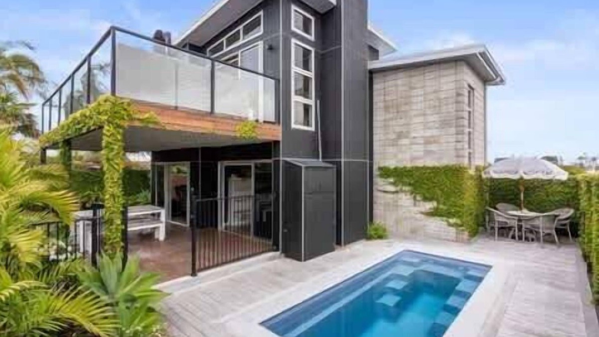 Papamoa Beach House | Papamoa Paradise Summ