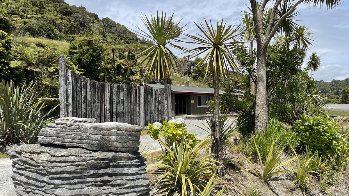 Punakaiki Cottage | Paparoa Cottage