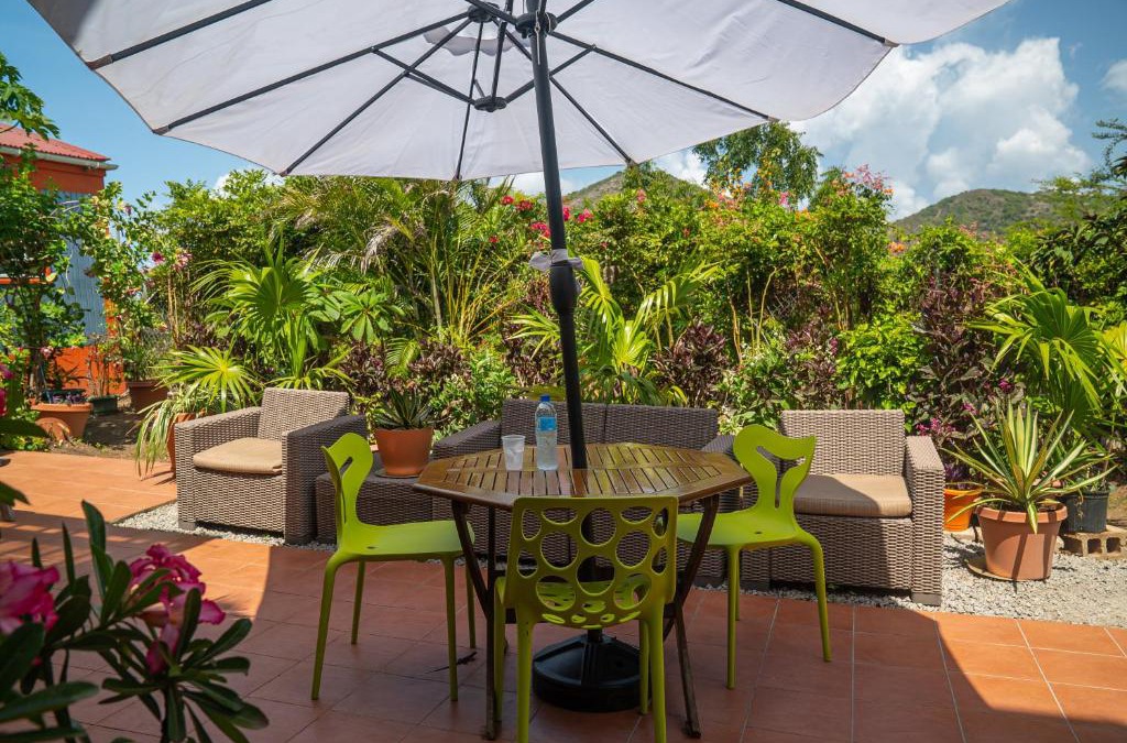 Oranjestad House | Papaya Inn