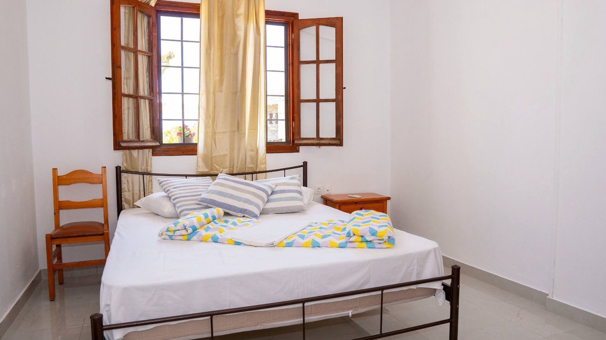 Agios Dimitrios House | Paradeisos Double Room (1)
