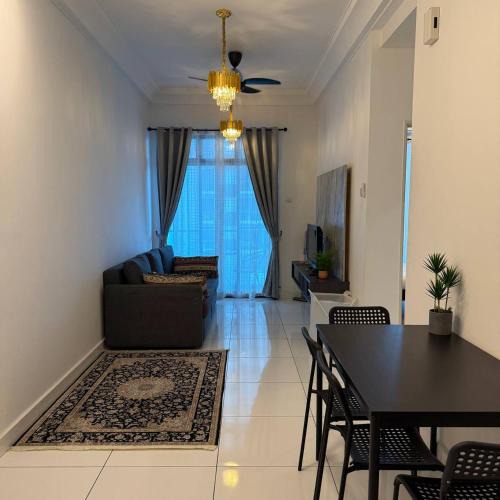 Taman Bukit Mewah Apartment | Paradigm Mall 1BR-Poolview-Netflix-WiFi by JB RelaX Homestay