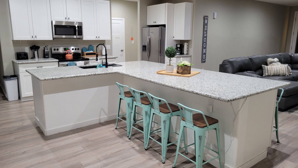 Greenehaven House | Paradise at Powell: Spacious home near Lake Powell