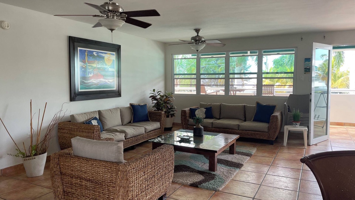 Cabezas Apartment | Paradise! Beachfront Villa with Ocean View @ Seven Seas +Wifi