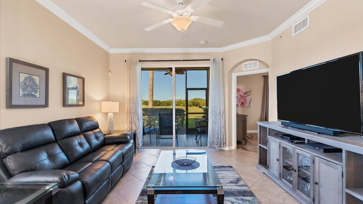 Braden River Condo | Paradise! - Country Club Golf Resort with lots of amenities!