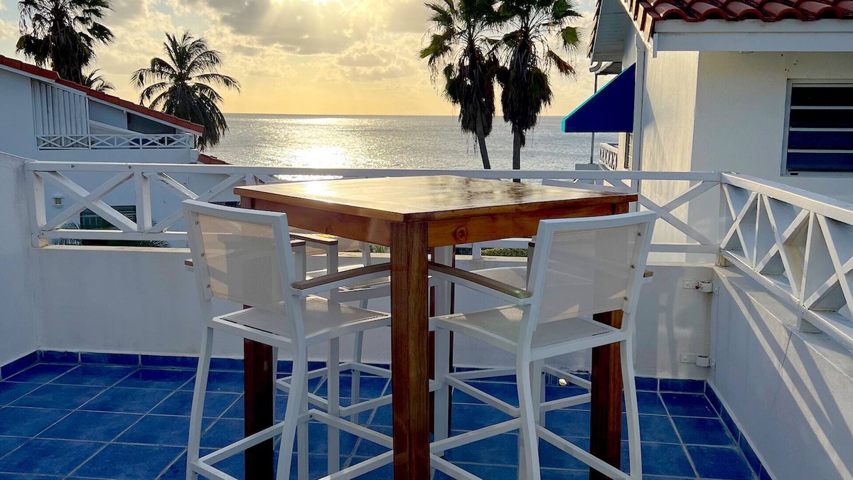 Sabana Westpunt House | Paradise for two on the Caribbean Sea.