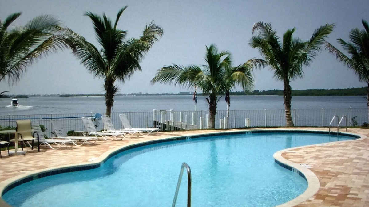 Madeira Beach Condo | Paradise found at Boca Ciega Resort