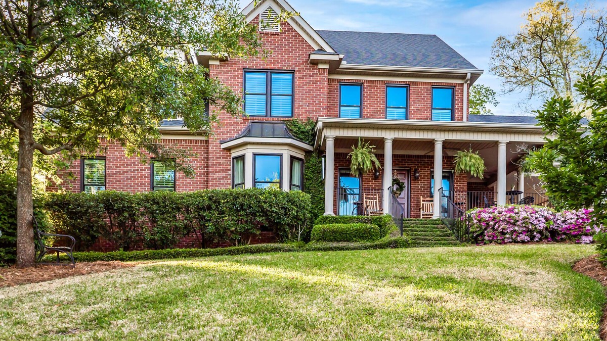 Augusta House | PARADISE FOUND Lakefront - Pool - Beautiful Views