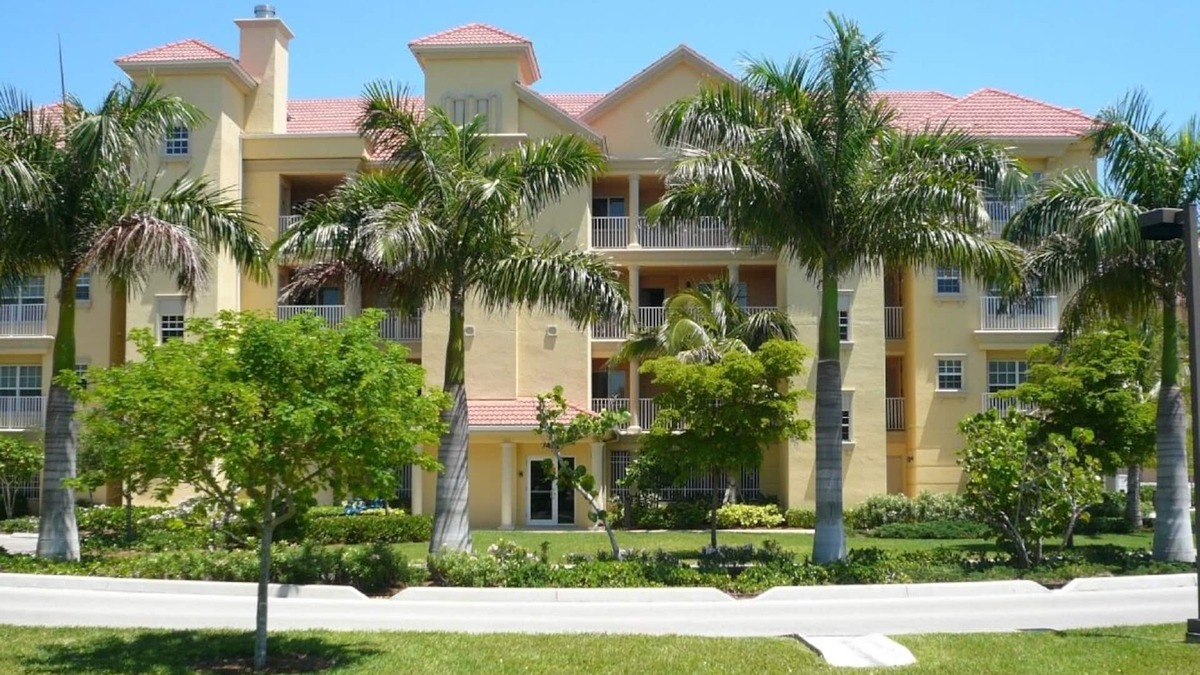 South Island Condo | Paradise Found Luxury Condo You'll Want to Come Back to!