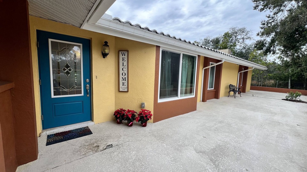 Braden River Other | Paradise Found: Your Ultimate Vacation Escape Awaits!