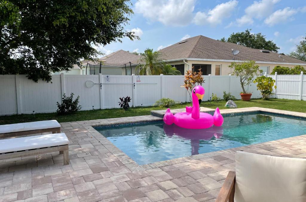 Trailer Estates House | Paradise Heated Pool Home Near IMG and Siesta Key Beach