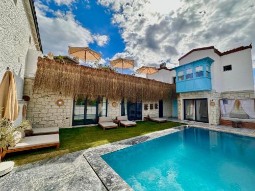 Tokoglu Hotel | Paradise Hotel Alaçatı