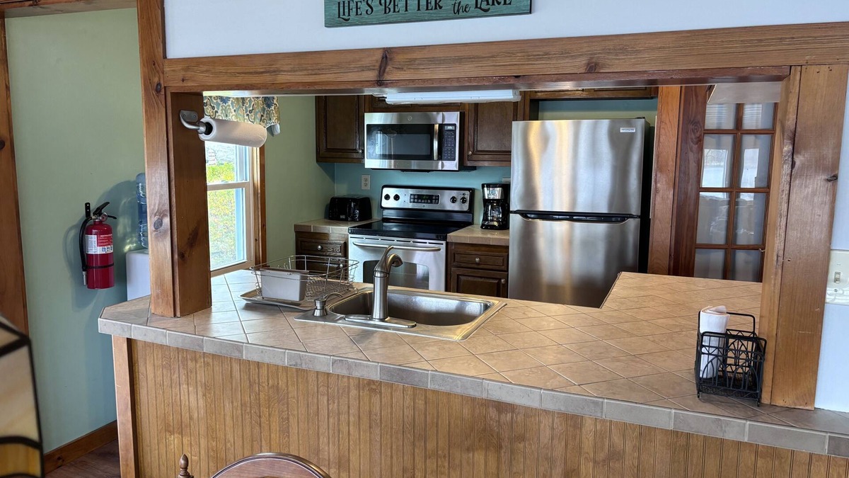 Andover Cottage | Paradise Lakefront Cottage on Cranberry Lake