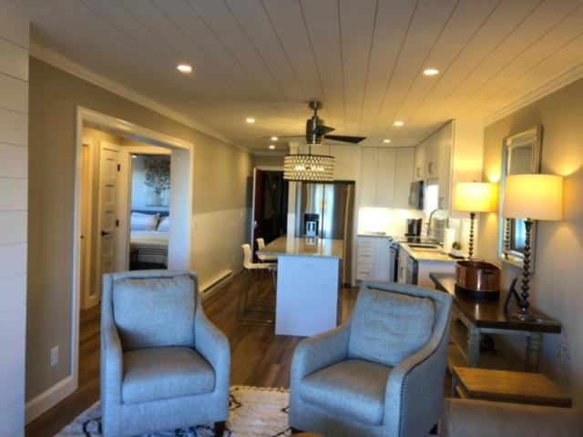 Snowshoe Apartment | Paradise NEW 2B 2B Walk to slopes Hot Tubs