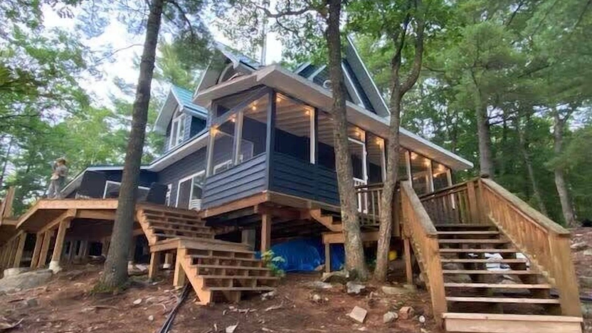Bracebridge Cabin | Paradise on Browning Island!
