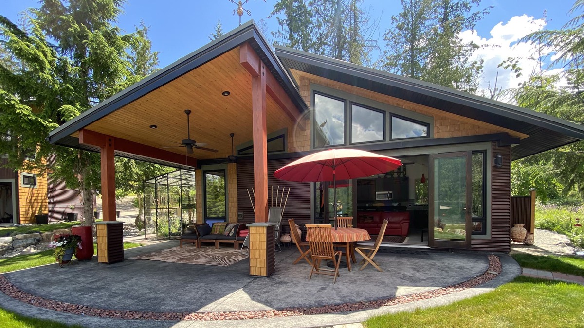 Proctor House | Paradise on Kootenay Lake, near Nelson, BC