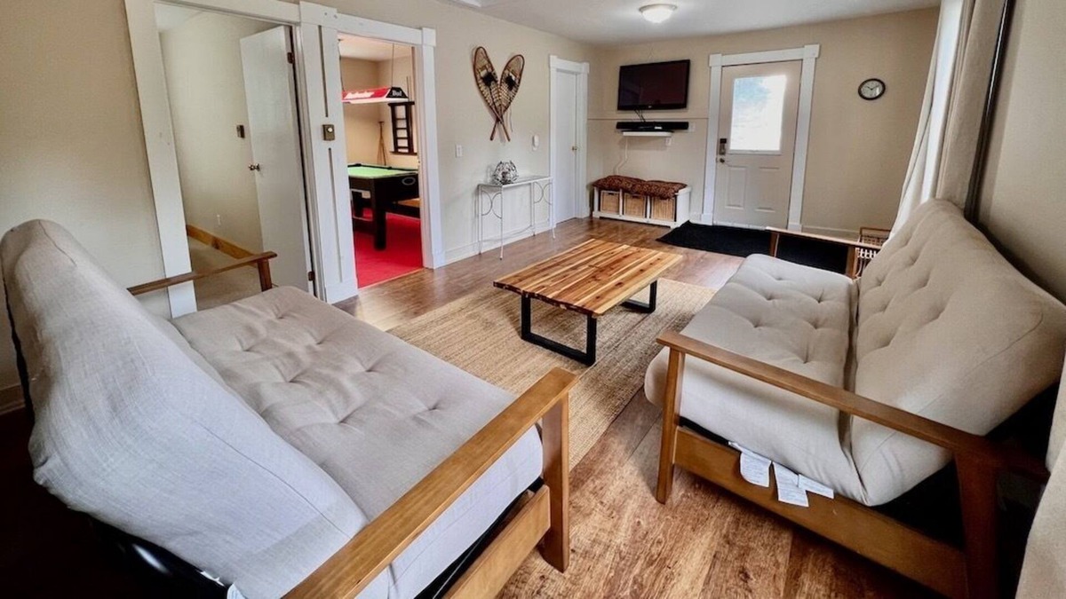 Fenelon Falls Cottage | Paradise On Sturgeon Lake
