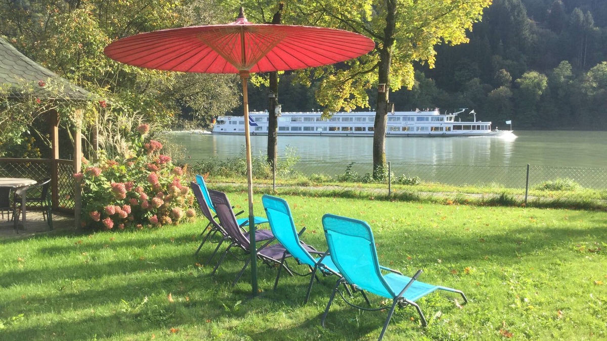 Obernzell House | Paradise on the Danube