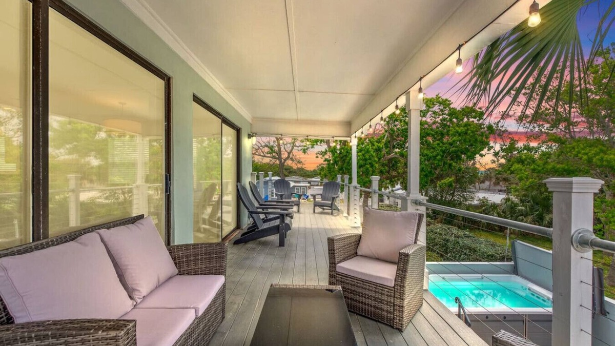 Laguna Beach Estates House | Paradise Palms: Prvt Swim Spa, Pets OK, Games, 1 Blk to Bch, FREE Activities!