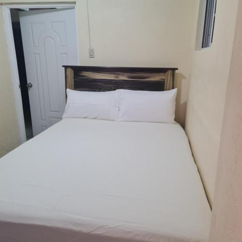 Bengal House | Paradise place grande view room