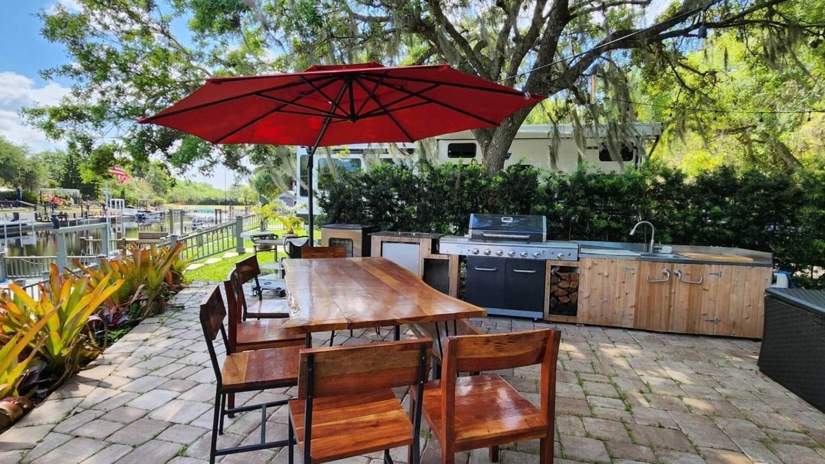 River Ranch RV Rental | Paradise Place Waterfront Campsite River Ranch! 445