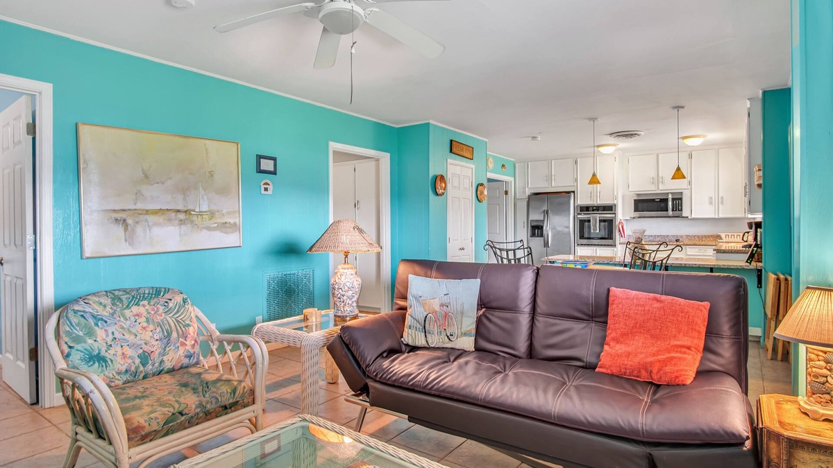 Shibui Sands House | Paradise Retreat | Pet Friendly, Walk to Beach!