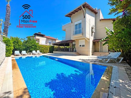 Kadriye Villa | Paradise Town Villa Abel
