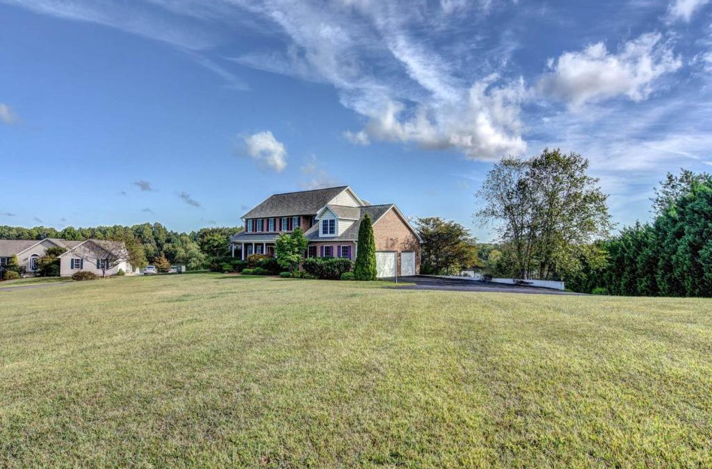 Livingston House | Paradise