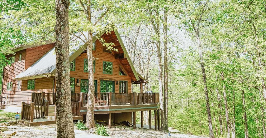 Unionville House | Paradise View Log Cabin