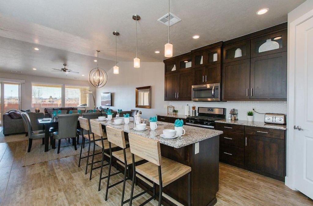 Santa Clara House | Paradise Village 78 l Desert Mountain Oasis BBQ Grill, Fire Pit, Community Resort Style Pool and Water Park