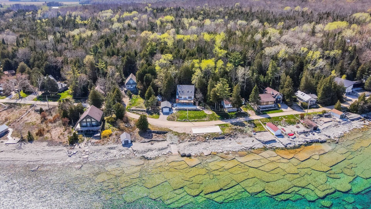 Lion's Head Cabin | Paradise: Waterfront Gem with Georgian Bay Views