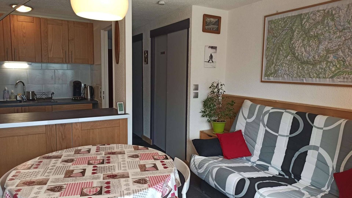 Plan Peisey Apartment | Paradiski closed to the slopes and shops plan peisey