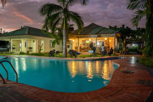 Mabibe Cabin | Paradiso Hotels & Resorts