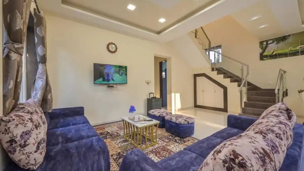 Lonavala House | Paramount by Joy Suitesnn