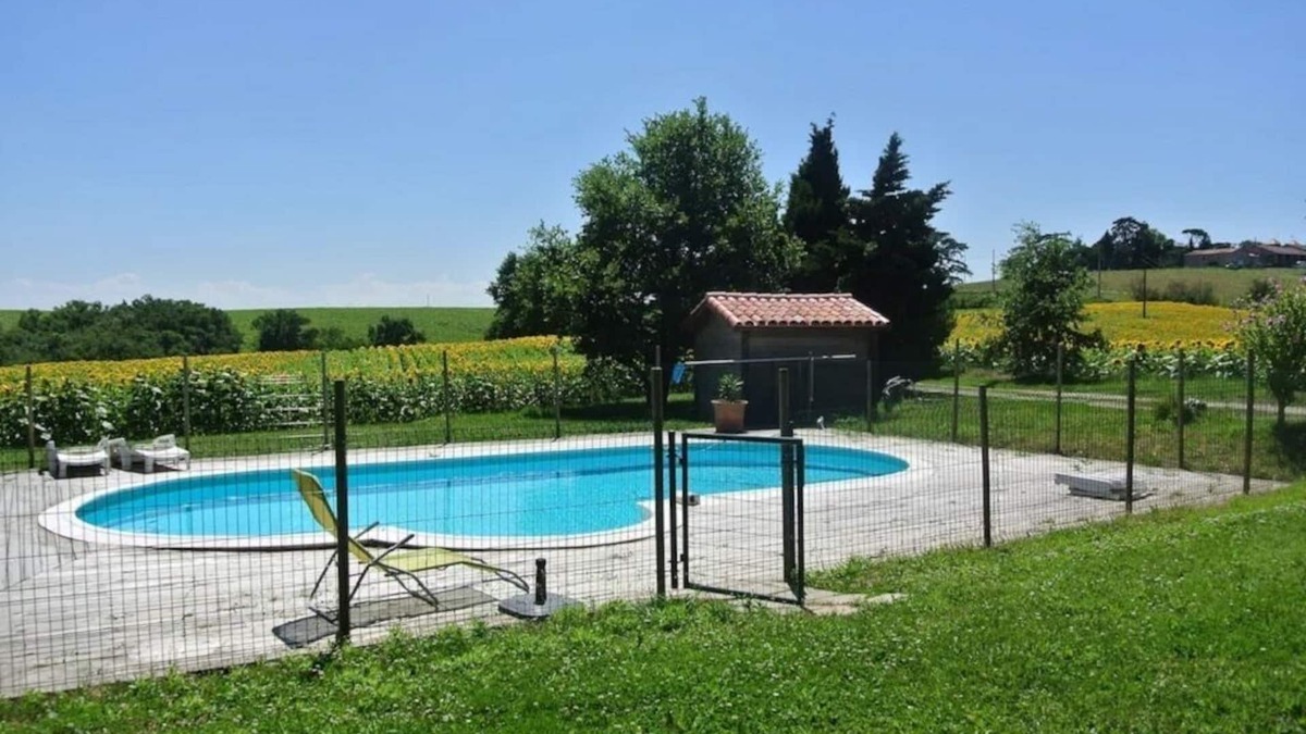 Cintegabelle House | Parc Avec Piscine - 7 Chambres - Maison 15 Personnes sur Coteaux du Lauragais -