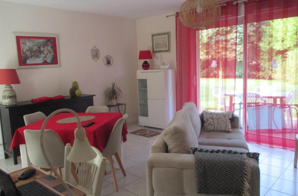 Saint-Agathon Apartment | parc de la dérobée